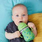 B.BOX bidon niekapek ze słomką kolor jabłkowy 240 ml - obrazek 3