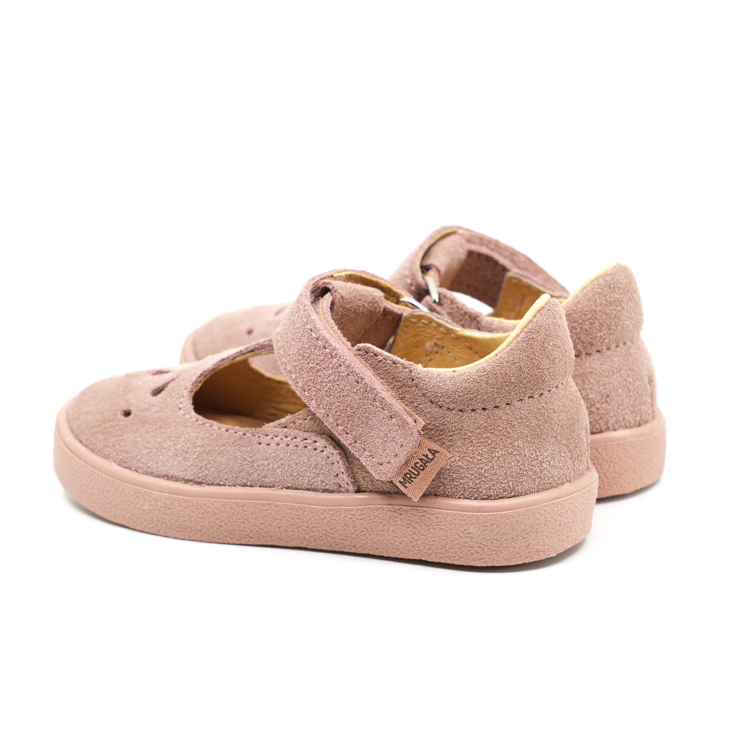 Baleriny dziecięce MRUGAŁA LUNA rosa skórzane dla dziewczynki z ozdobnym ażurowym przodem