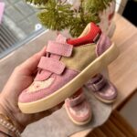 Mrugała Mito Flamingo daisy stokrotki różowe