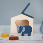 TRIXIE BABY słoń Drewniany Domek - obrazek 2