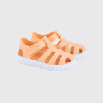 IGOR gumowe sandały dla dzieci NICO apricot