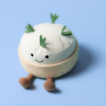 JELLYCAT Wesoły Camembert 13 cm - obrazek 2