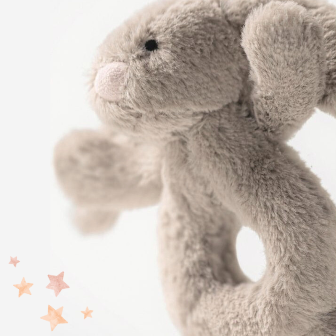 kroliczek-jellycat-grzechotka-bezowa-18-cm-chwalipiętka