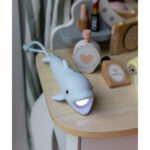 Rabbit & Friends Latarka dla dzieci Delfin BUBBLY - obrazek 4