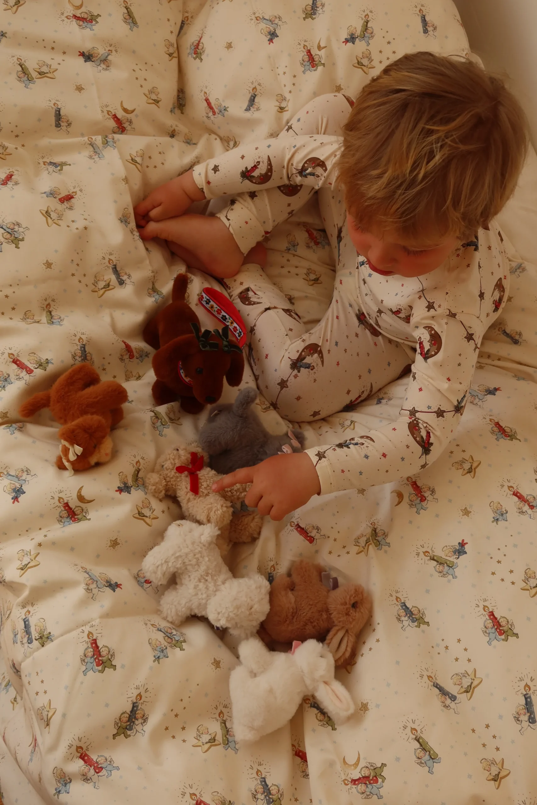 posciel-z-bawelny-organicznej-140x200-cm-z-poszewka-konges-slojd-lucia-chwalipiętka.