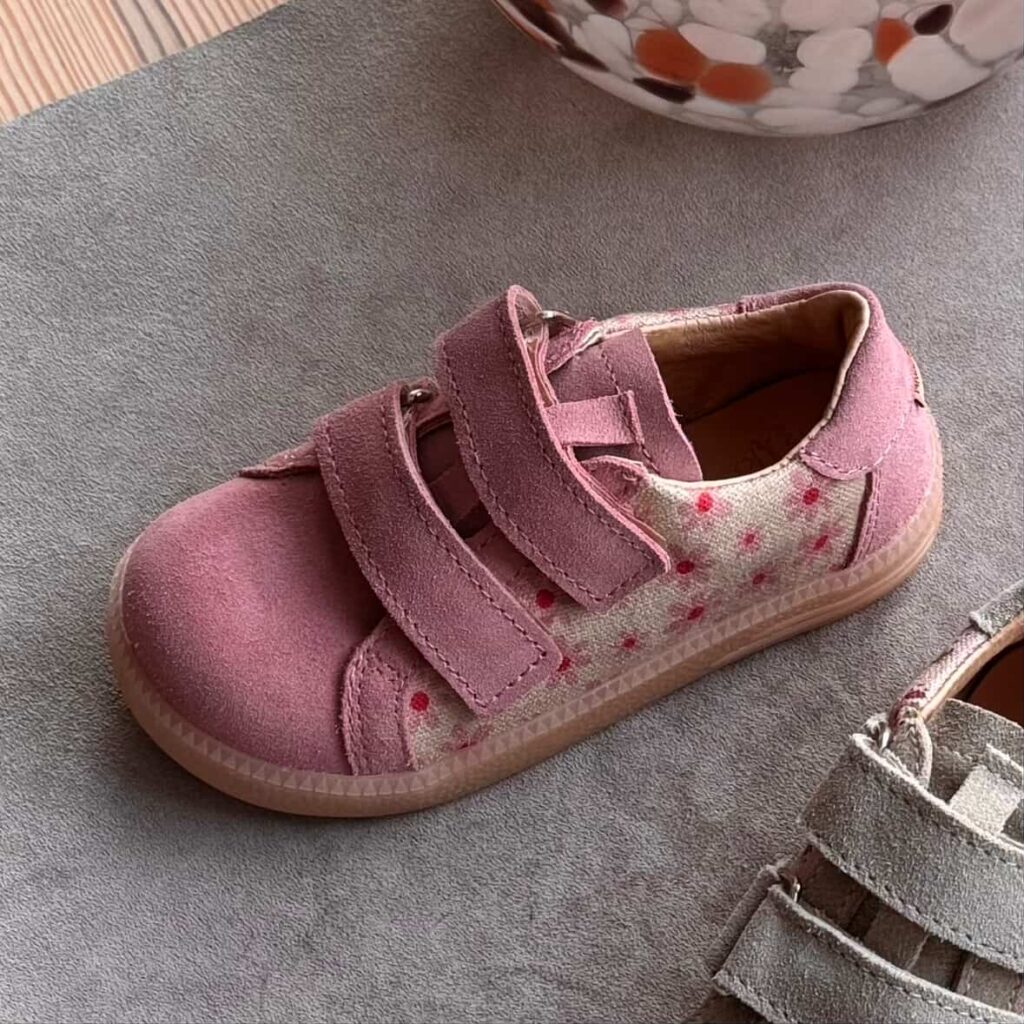 MRUGAŁA półbuty dziecięce LUMI BAREFOOT flamingo daisy