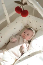 Konges Slojd Zawieszka Do Wózka Cherry Pram Toy - obrazek 3