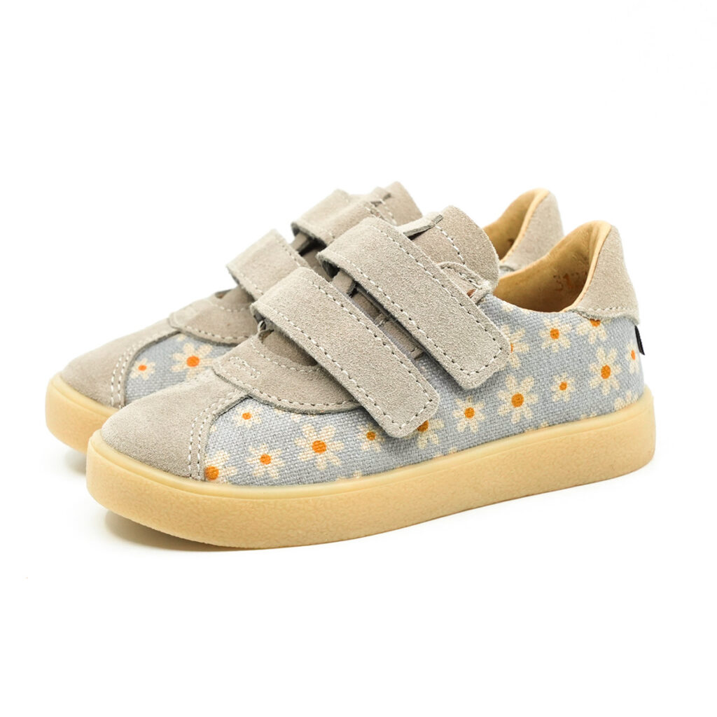 MRUGAŁA półbuty dziecięce PIKO coconut daisy