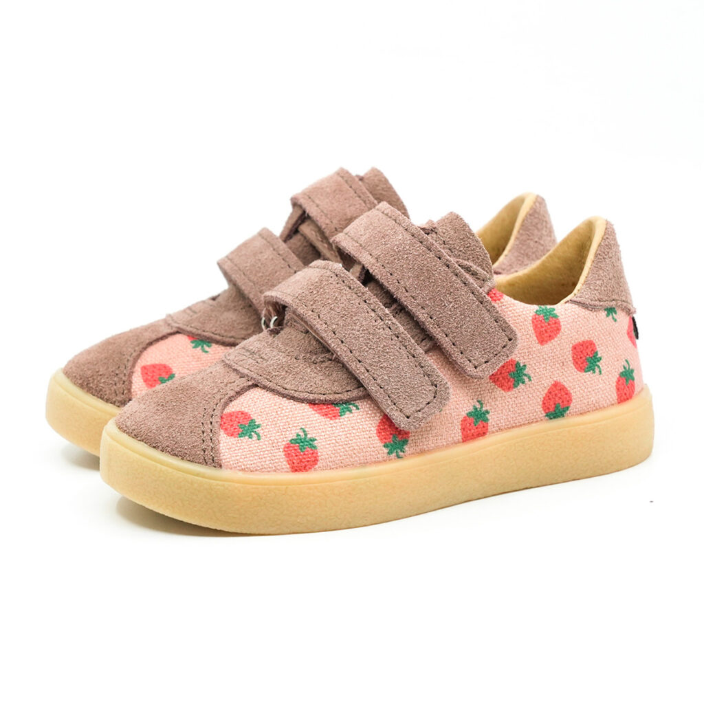 MRUGAŁA półbuty dziecięce PIKO rosa truskawki