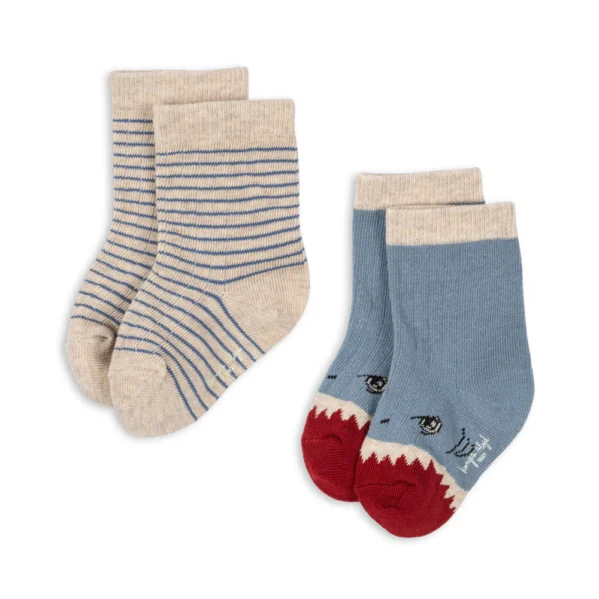 Skarpetki dziecięce Konges Slojd 2-pack Rib w kolorze Shark – dostępne w sklepie internetowym Chwali Piętka. Wykonane z bawełny organicznej i elastanu, certyfikowane OEKO-TEX®.