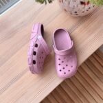 Klapki dziecięce EVA liliowe z przypinkami Realpaks Chwali Piętka