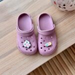 Klapki dziecięce EVA liliowe z przypinkami Realpaks Chwali Piętka