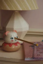 Konges Slojd Teddy temperówka strugaczka Twister Pencil Sharpener Chwali Piętka
