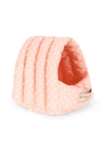 Pluszowy kotek Konges Slojd Calore Cat Teddy Beige w domku – Chwali Piętka