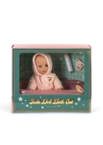 Konges Slojd Isola Doll Bath Set Cherry – lalka do kąpieli z wanienką i akcesoriami | Chwali Piętka