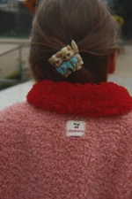 Konges Slojd Kitty Big Hair Clip – duża spinka do włosów z kotkiem | Chwali Piętka