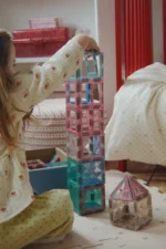 Konges Slojd Piece by Piece Glitter klocki magnetyczne 100 elementów – Chwali Piętka